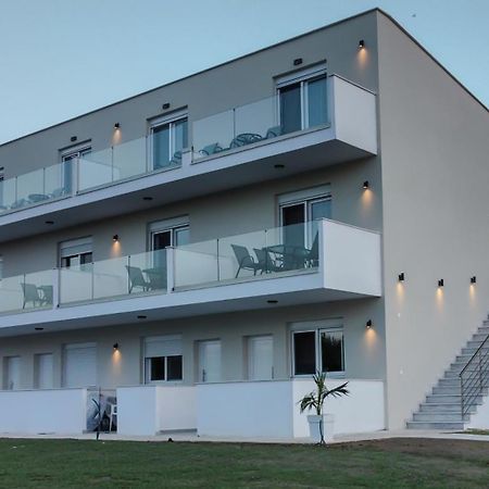 Viento Suites Possidi Exterior photo